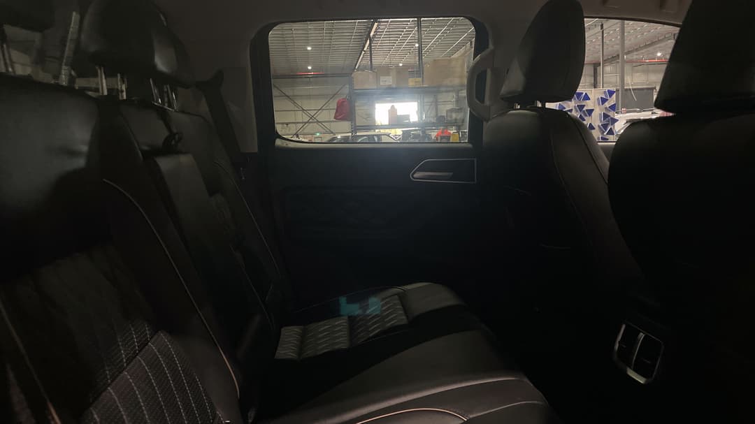 2024 GWM Ute Cannon Vanta (4x4), Automatic, 35340 km, Right Side Rear Door Cabin View