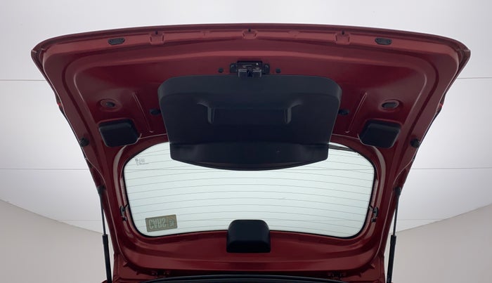 2017 Nissan Terrano XV PREMIUM D, Diesel, Manual, 58,635 km, Boot Door Open