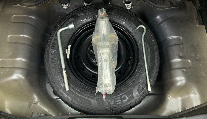 2019 Maruti Alto VXI, Petrol, Manual, 23,012 km, Spare Tyre