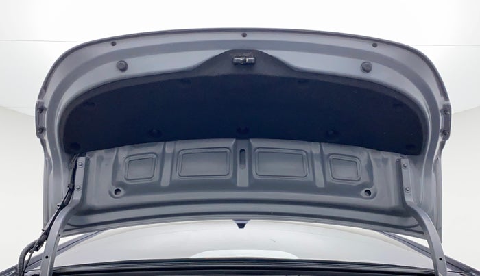 2018 Hyundai Verna 1.6 VTVT SX (O) AT, Petrol, Automatic, 46,795 km, Boot Door Open