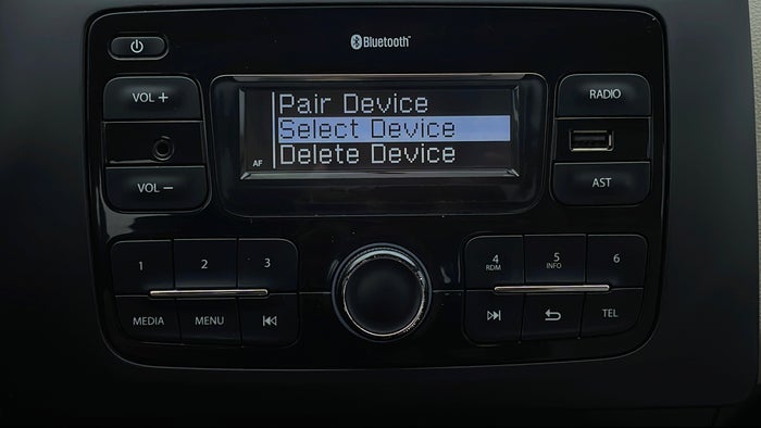RENAULT DUSTER-Bluetooth Player