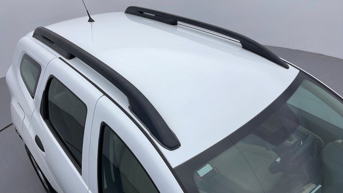 RENAULT DUSTER-Roof/Sunroof View