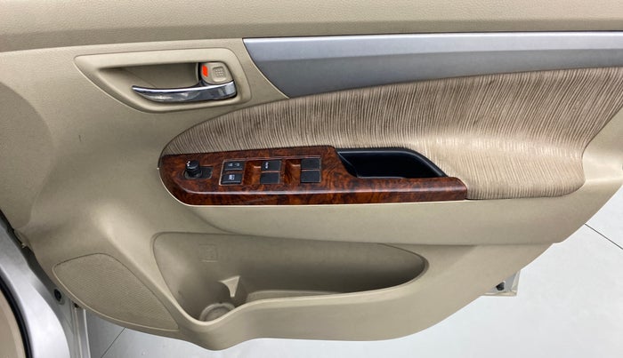 2014 Maruti Ertiga VDI ABS, Diesel, Manual, 63,637 km, Driver Side Door Panels Control