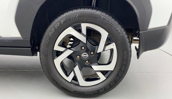 2022 Nissan MAGNITE XV MT, Petrol, Manual, 19,741 km, Left Rear Wheel