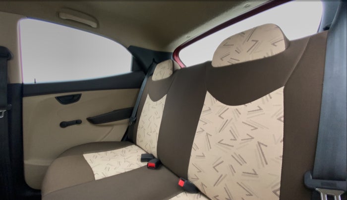 2014 Hyundai Eon MAGNA PLUS, Petrol, Manual, 46,920 km, Right Side Rear Door Cabin View