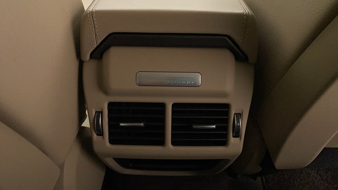 2018 Range Rover Evoque Td4 150 Se, Automatic, 70201 km, Rear A/C Vent
