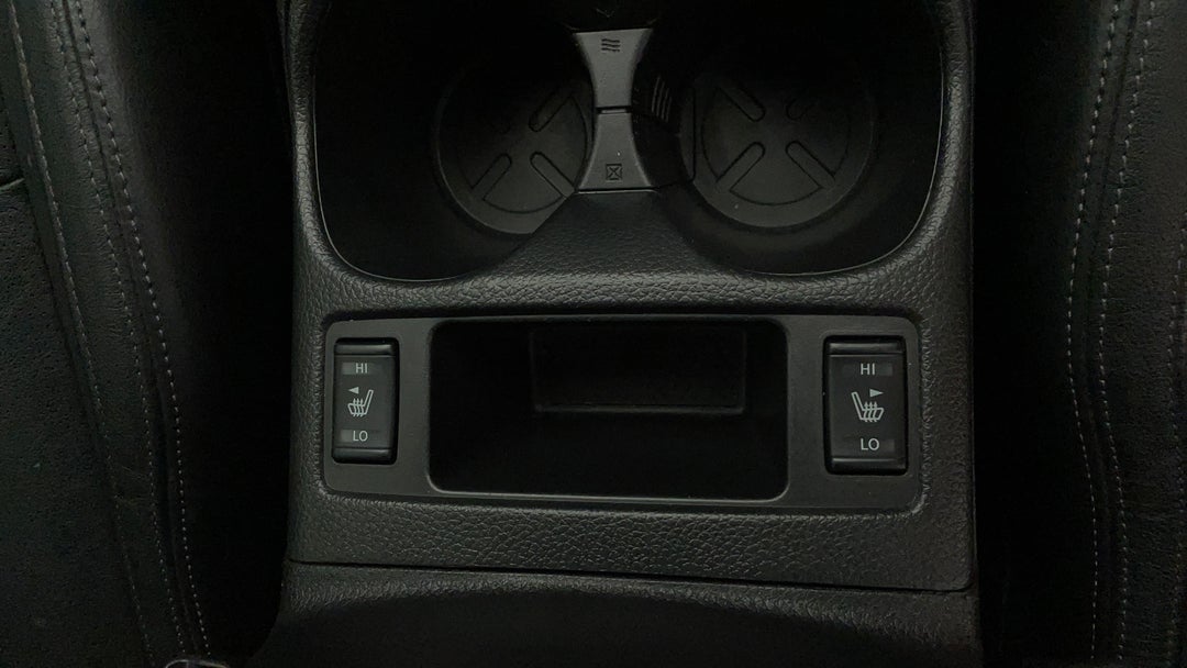 2021 Nissan X-trail St-l (2wd), Automatic, 64578 km, Ventilated Seats