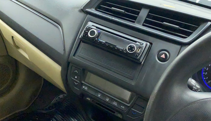 2017 Honda Amaze 1.2 EMT I VTEC, Petrol, Manual, 74,577 km, Dashboard - Air Re-circulation knob is not working