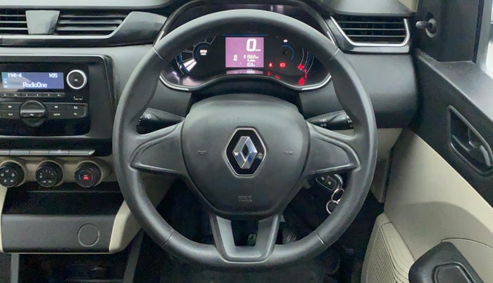 2021 Renault TRIBER RXL MT, Petrol, Manual, 31,561 km, Steering Wheel Close Up