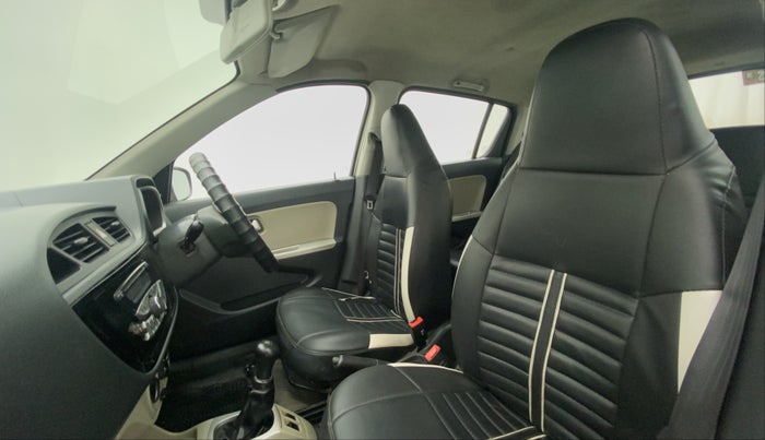 2016 Maruti Alto K10 VXI, Petrol, Manual, 58,850 km, Right Side Front Door Cabin