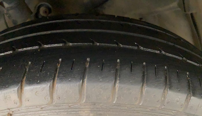 2019 Honda Jazz 1.2L I-VTEC V, Petrol, Manual, 29,349 km, Right Front Tyre Tread