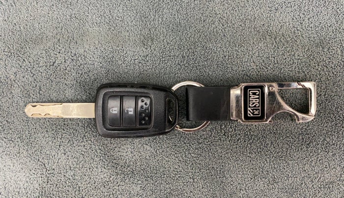 2019 Honda Jazz 1.2L I-VTEC V, Petrol, Manual, 29,349 km, Key Close Up