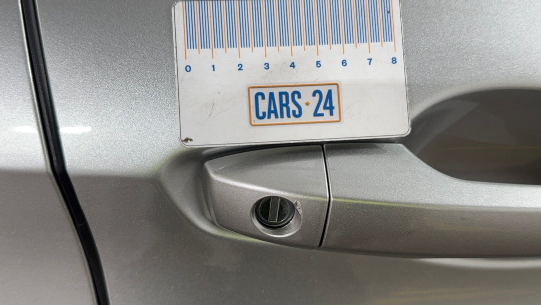 2024 Mitsubishi Outlander Es 7 Seat (2WD), Automatic, 51622 km, Door Handles Front RHS Chip