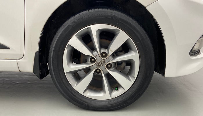 2016 Hyundai Elite i20 ASTA 1.4 CRDI, Diesel, Manual, 1,02,038 km, Right Front Wheel