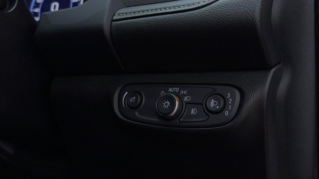 Utility Switches/Buttons