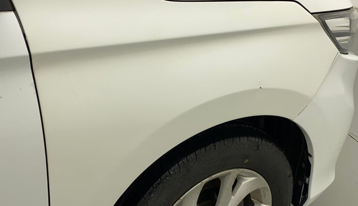 2018 Honda Amaze 1.2L I-VTEC V CVT, Petrol, Automatic, 54,810 km, Right fender - Paint has minor damage