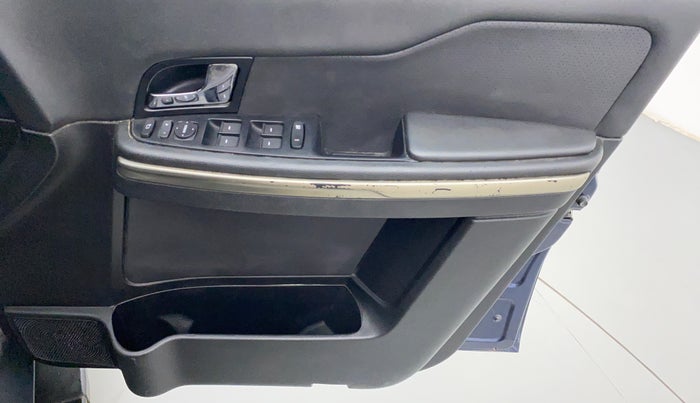 2017 Tata Hexa Varicor 400 XTA, Diesel, Automatic, 53,938 km, Driver Side Door Panels Control