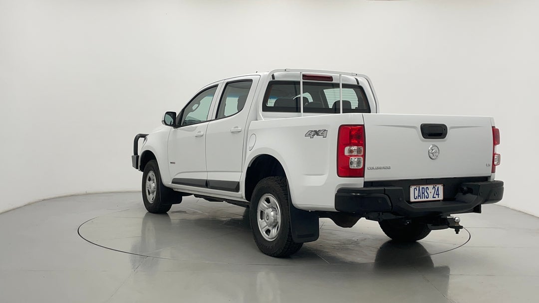 Left Back Diagonal (45- Degree) View