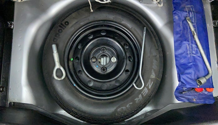 2013 Maruti Swift VDI, Diesel, Manual, 83,143 km, Spare Tyre