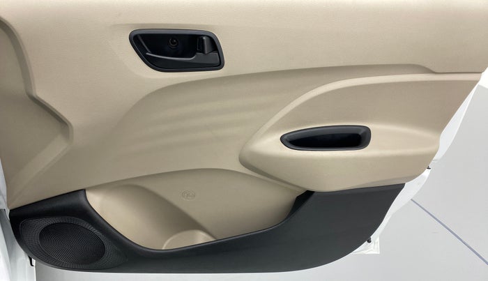 2020 Hyundai NEW SANTRO SPORTZ 1.1, Petrol, Manual, 6,239 km, Driver Side Door Panels Control