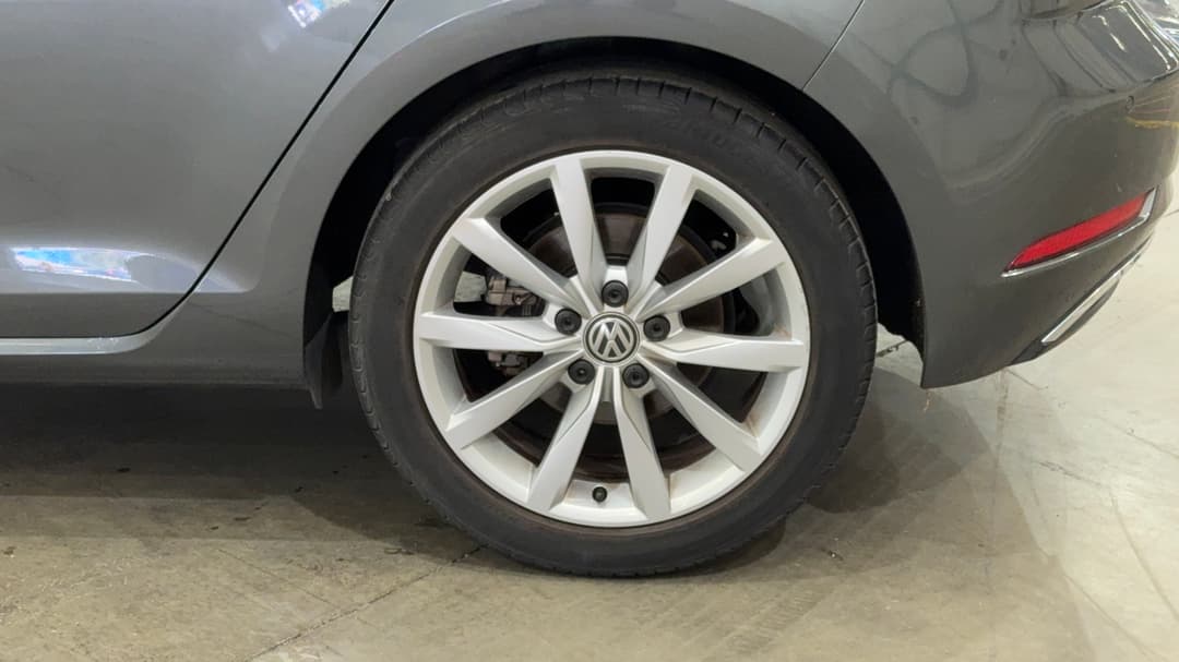 2019 Volkswagen Golf 110 Tsi Comfortline, Automatic, 73536 km, Left Rear Wheel
