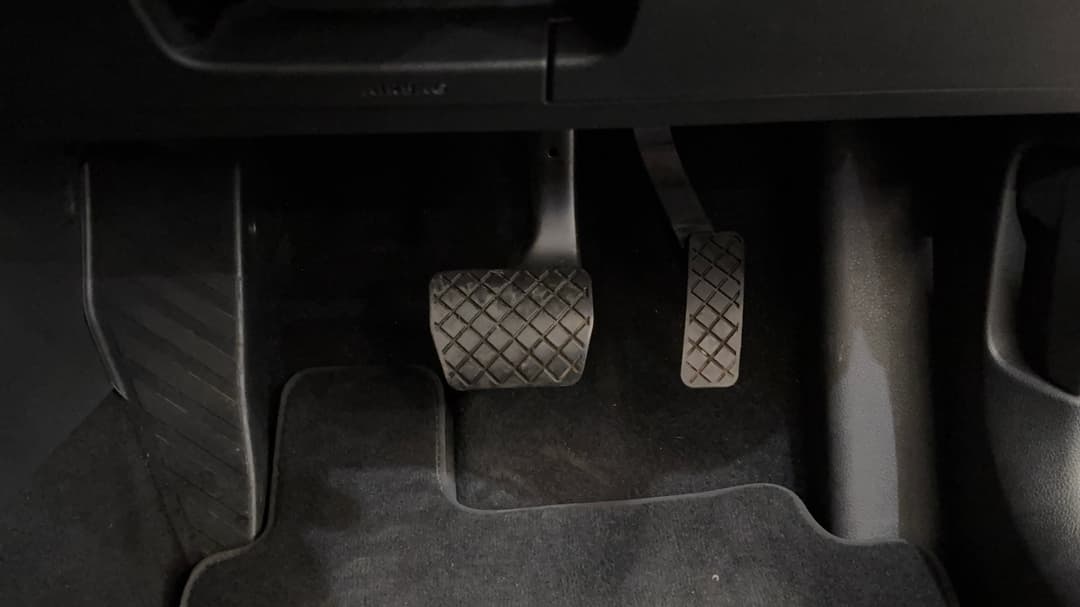 2019 Volkswagen Golf 110 Tsi Comfortline, Automatic, 73536 km, Pedals and Footmat