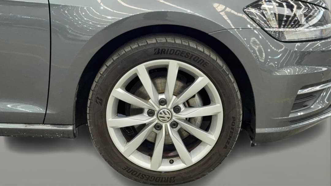 2019 Volkswagen Golf 110 Tsi Comfortline, Automatic, 73536 km, Right Front Wheel