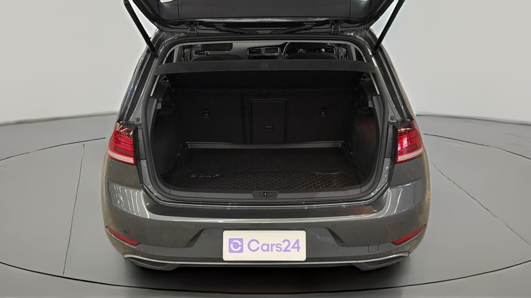 2019 Volkswagen Golf 110 Tsi Comfortline, Automatic, 73536 km, Boot Inside View