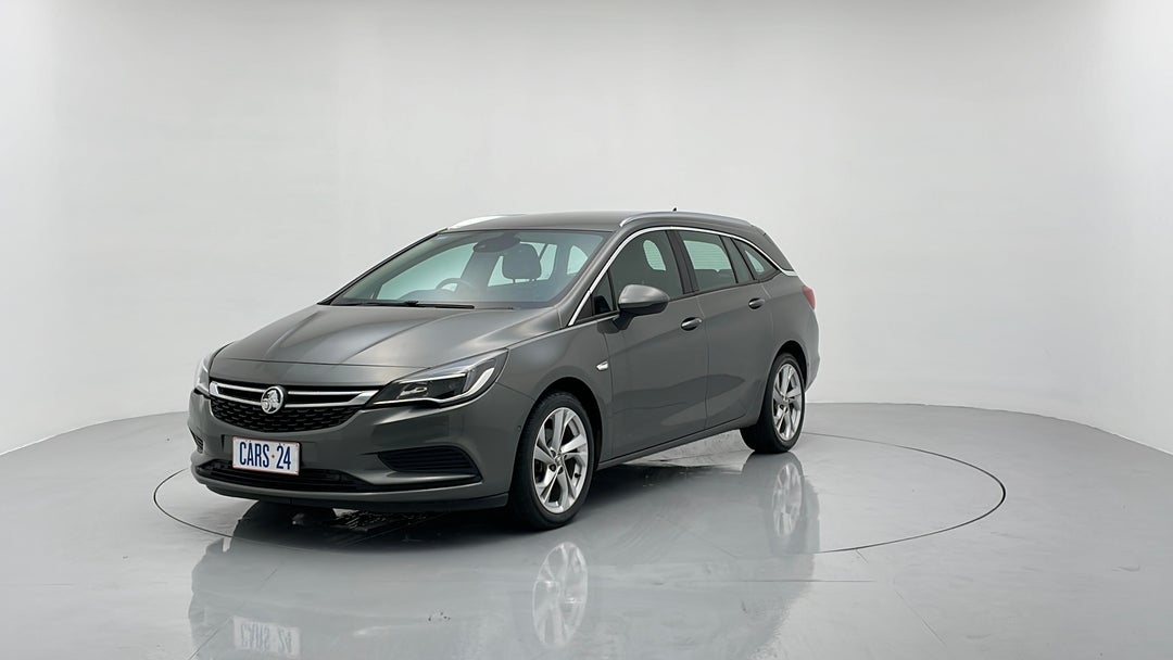 Left Front Diagonal (45- Degree) View