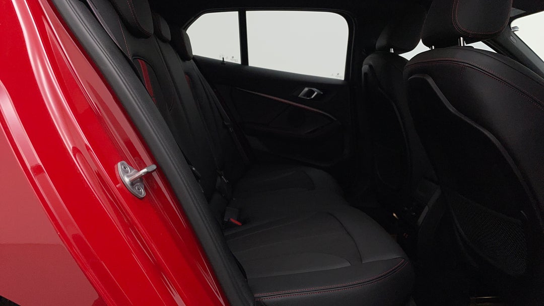 2021 BMW 1 28ti, Automatic, 45411 km, Right Side Rear Door Cabin View