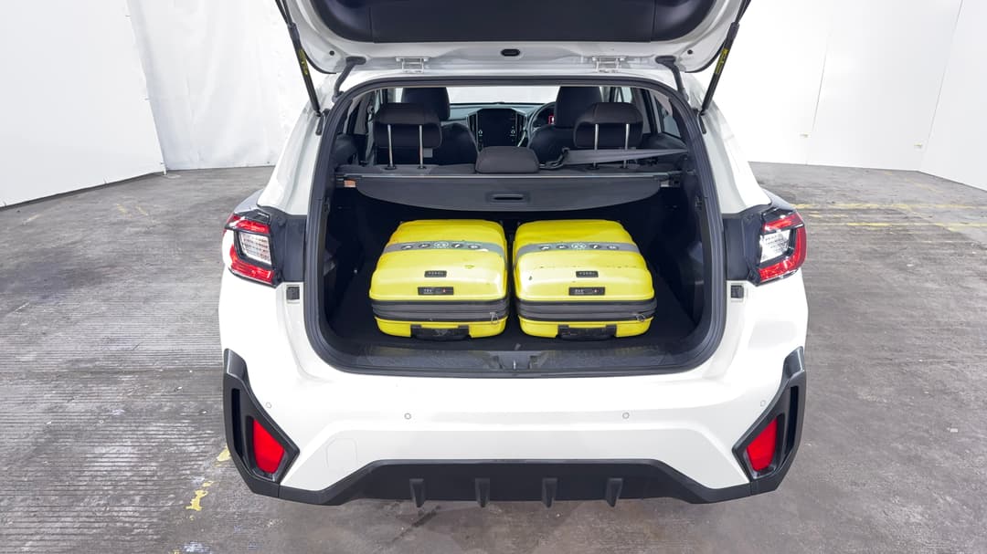 2024 Subaru Crosstrek AWD 2.0l, Automatic, 45636 km, Boot Inside View with Luggage