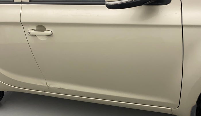 2011 Hyundai i20 SPORTZ (O) 1.2, Petrol, Manual, 38,276 km, Driver-side door - Minor scratches