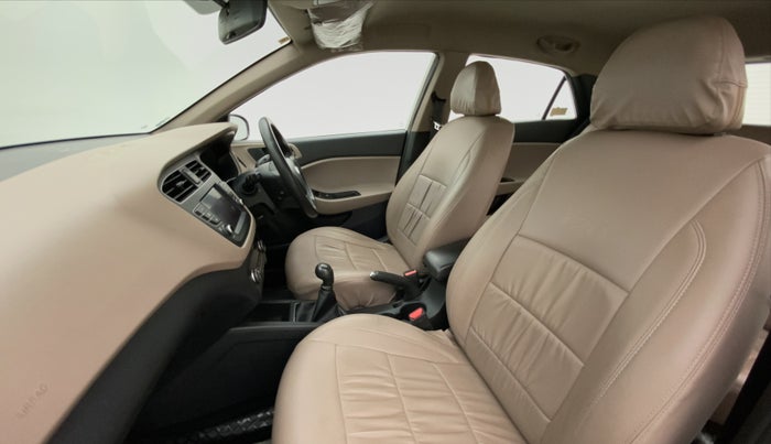 2018 Hyundai Elite i20 ASTA 1.2, Petrol, Manual, 65,895 km, Right Side Front Door Cabin