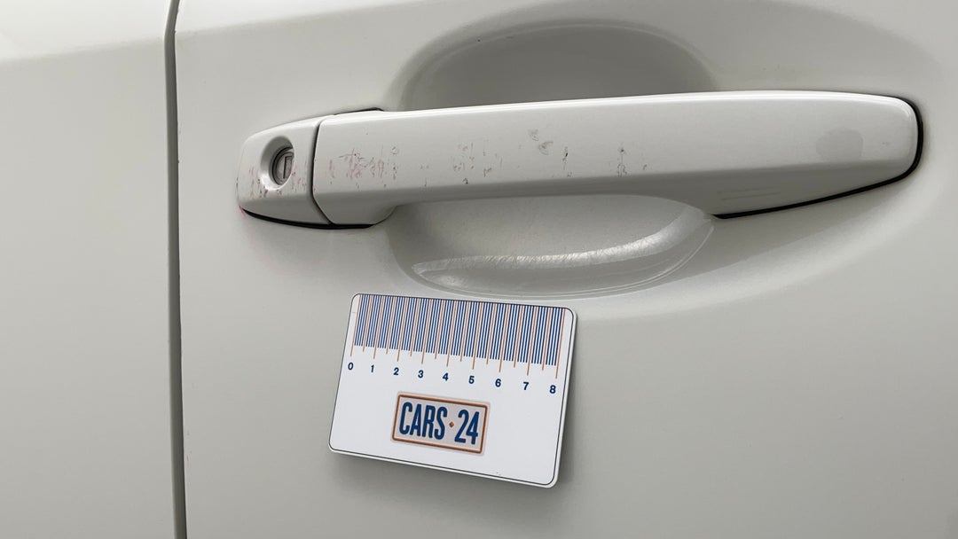 Door Handles Front RHS Chip