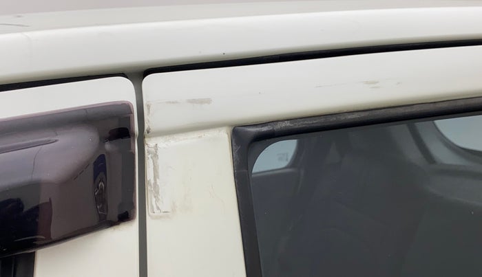 2014 Maruti Celerio VXI, Petrol, Manual, 67,927 km, Rear left door - Door visor damaged