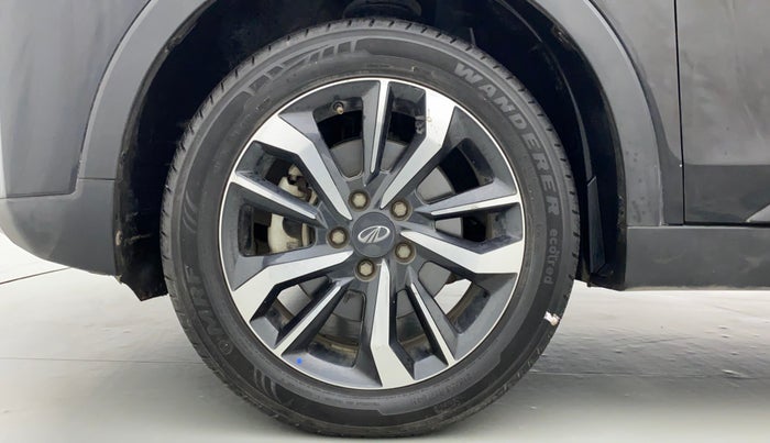 2020 Mahindra XUV300 W8(O), Diesel, Manual, 51,326 km, Left Front Wheel