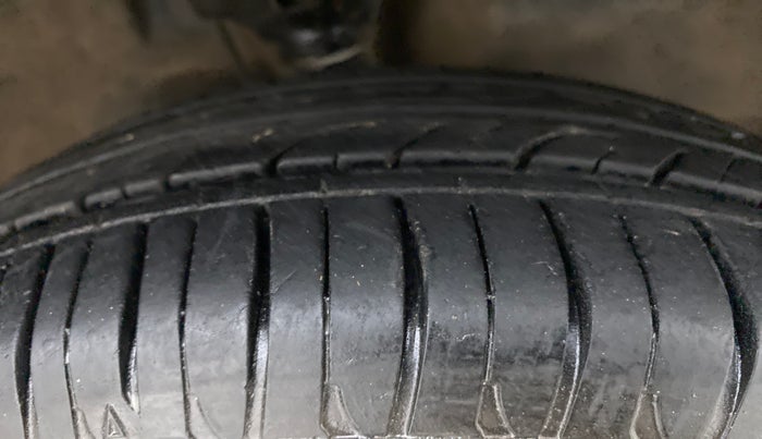 2015 Maruti Wagon R 1.0 VXI, Petrol, Manual, 42,231 km, Right Front Tyre Tread