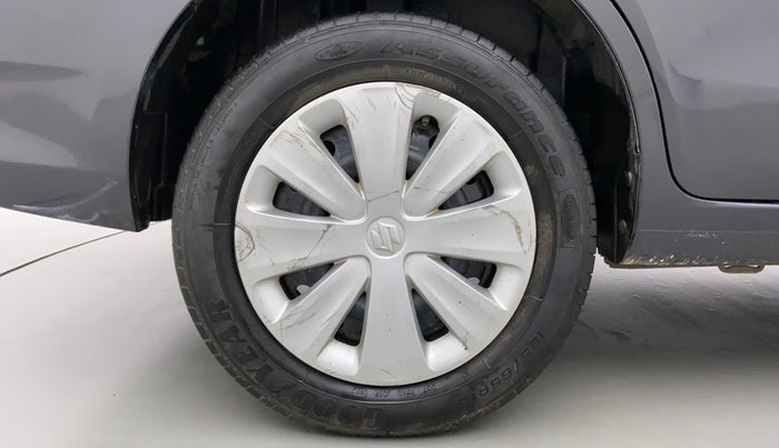 2017 Maruti Ertiga VXI CNG, CNG, Manual, 78,603 km, Right Rear Wheel