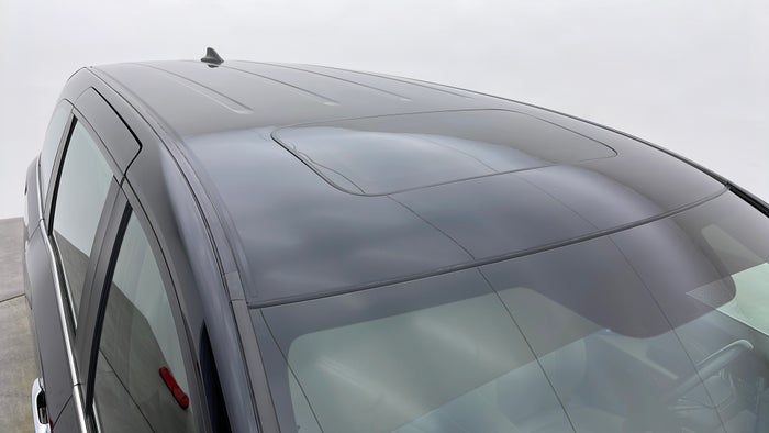 Honda Odyssey-Roof/Sunroof View