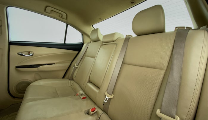 2018 Toyota YARIS VX CVT, Petrol, Automatic, 40,657 km, Right Side Rear Door Cabin