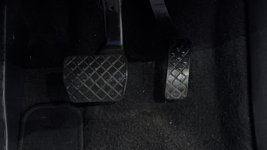 Pedals and Footmat