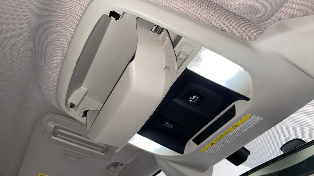 On-Roof Controls/Sunglass holder