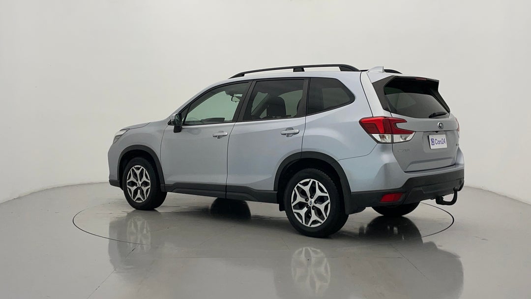 Left Back Diagonal (45- Degree) View