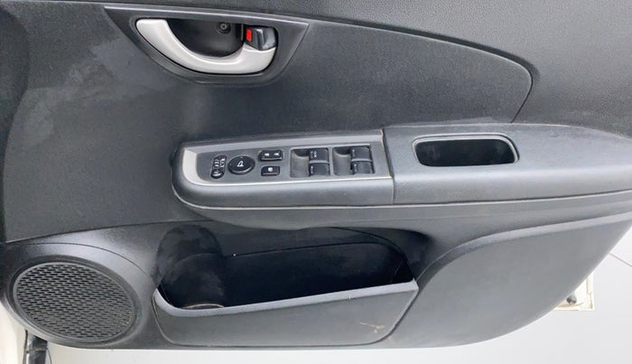 2016 Honda BR-V 1.5 i-VTEC V CVT, Petrol, Automatic, 78,161 km, Driver Side Door Panels Control
