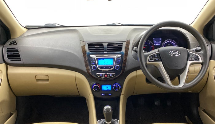 2011 Hyundai Verna FLUIDIC 1.6 EX CRDI, Diesel, Manual, 81,603 km, Dashboard