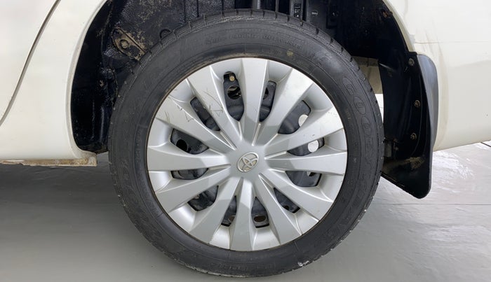 2014 Toyota Etios G, Petrol, Manual, 38,687 km, Left Rear Wheel