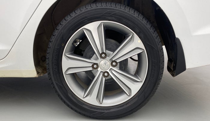 2019 Hyundai Verna 1.6 CRDI SX + AT, Diesel, Automatic, 47,738 km, Left Rear Wheel