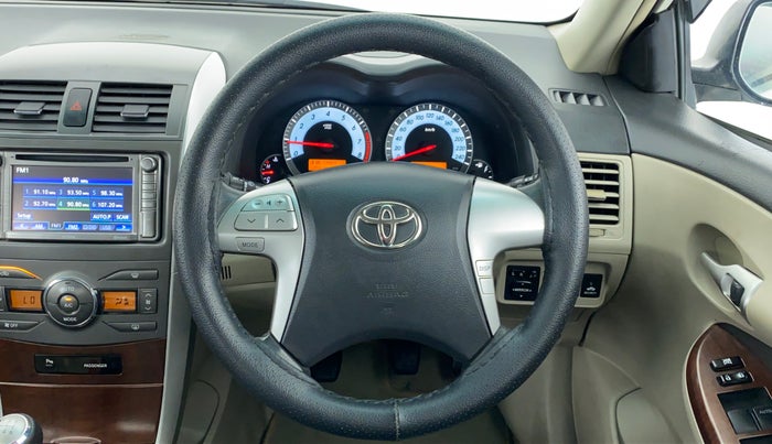 2013 Toyota Corolla Altis G, Petrol, Manual, 24,213 km, Steering Wheel Close Up