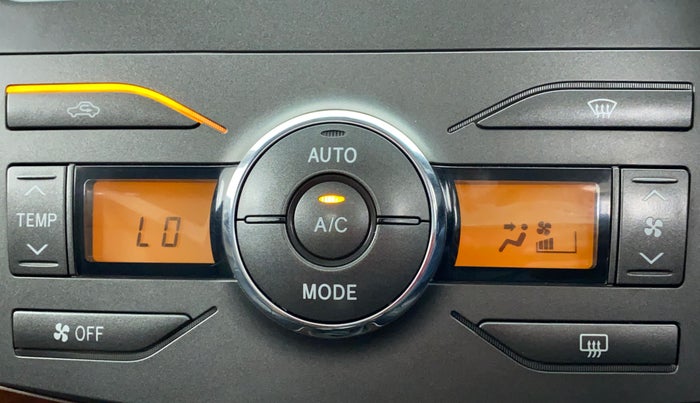 2013 Toyota Corolla Altis G, Petrol, Manual, 24,213 km, Automatic Climate Control