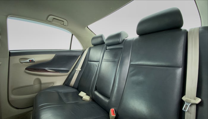 2013 Toyota Corolla Altis G, Petrol, Manual, 24,213 km, Right Side Rear Door Cabin